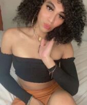 Sandy, 27