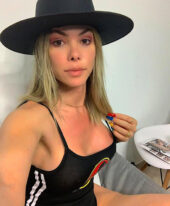 Gina, 30