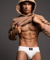 Alexander, 25